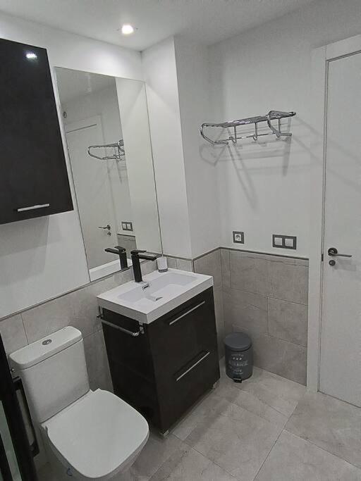 Appartamento ¡Al Lado De La Clinica Oftalmologica Vega! Oviedo Esterno foto